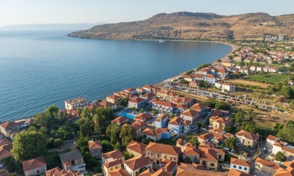 Mirror: Έξι νεκροί, ανάμεσά τους βρέφος, σε σύγκρουση ταχύπλοου με σκάφος του Λιμενικού κοντά στη Λέσβο