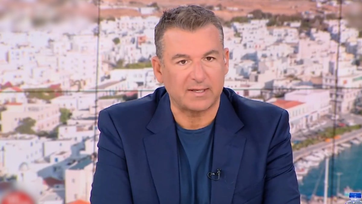 Γιώργος Λιάγκας: Μιλά για τις κρίσεις πανικού – «Το μυαλό με κορόιδευε και τη μια νόμιζα ότι πάθαινα έμφραγμα και την άλλη εγκεφαλικό»