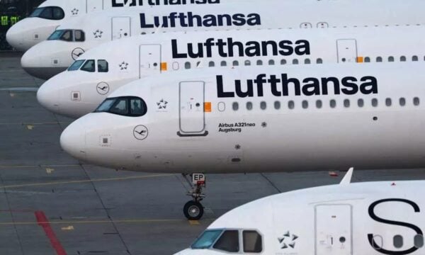 Lufthansa: Προσφέρει 1,2 δισ. ευρώ για το 44,9% της TAP Air Portugal