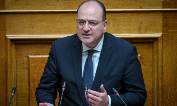 Μακάριος Λαζαρίδης: Ζήτησε συγγνώμη από τη Νάντια Γιαννακοπούλου μετά τον καβγά – «Όπως γνωρίζει και η ίδια και τη σέβομαι και την τιμώ»