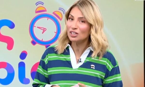 Μαρία Ηλιάκη: Η ίωση κράτησε μακριά τον Κρατερό Κατσούλη από το «Νωρίς Νωρίς» – «Μας ταλαιπωρεί μία ίωση» (Βίντεο)
