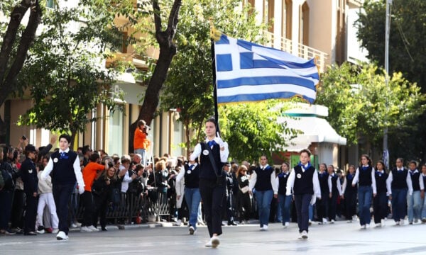 28η Οκτωβρίου: Η κακοκαιρία φέρνει νέες ακυρώσεις μαθητικών παρελάσεων – Αναλυτικά οι περιοχές