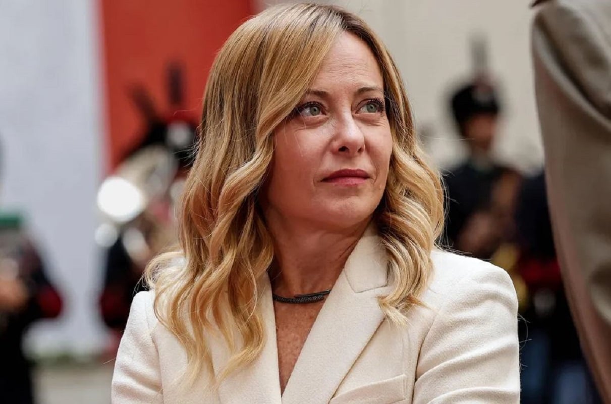 Τζόρτζια Μελόνι: Κατοχυρώνει ως εμπορικό σήμα τη φωνή της απέναντι στα deepfakes της Τεχνητής Νοημοσύνης