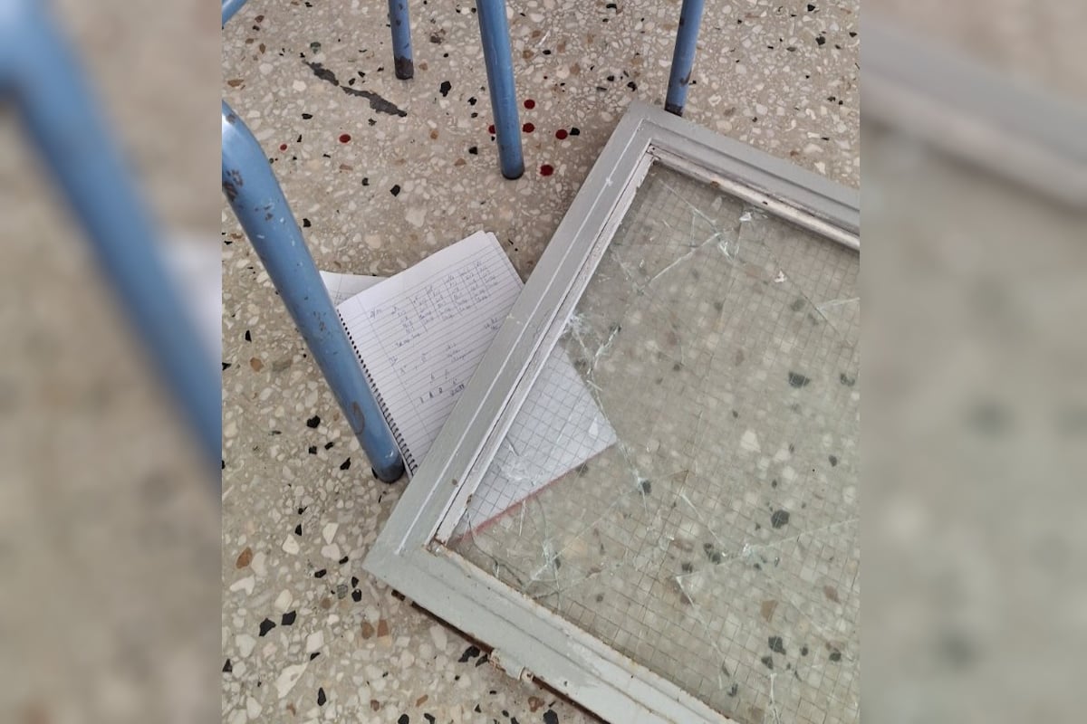 Μεσολόγγι: Παράθυρο σχολείου έπεσε σε μαθητή – Μεταφέρθηκε στο νοσοκομείο