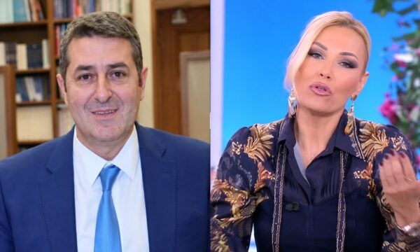 Τίνα Μεσσαροπούλου: Τα σχόλια για το «θεατράκι στην Επίδαυρο» που διάβαζε όλο το καλοκαίρι για τον σύζυγό της