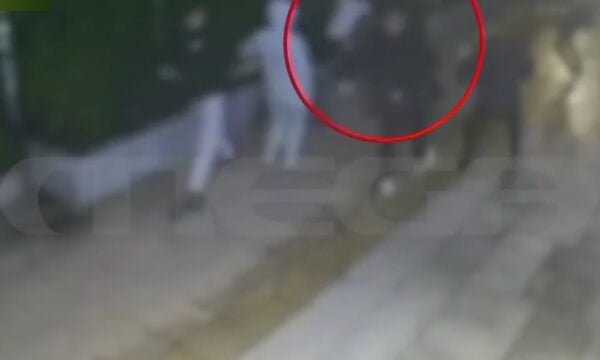 Μεταξουργείο: Ομάδα 15 ατόμων έστησε καρτέρι σε 18χρονο Αιγύπτιο – Μαχαιριές στην πλάτη και τον πνεύμονα