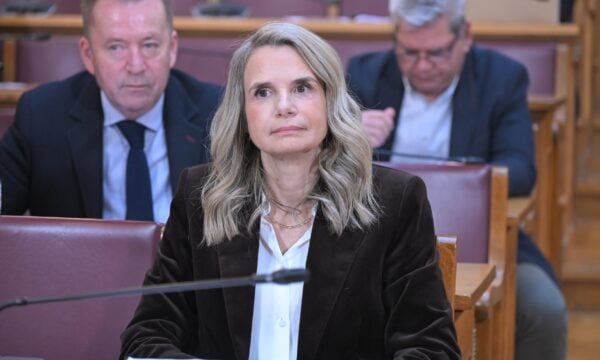 Μιλένα Αποστολάκη: «Τι δεν μας είπε ο Κυριάκος Πιερρακάκης;» – Τα 7 ερωτήματα για τις 120 δόσεις