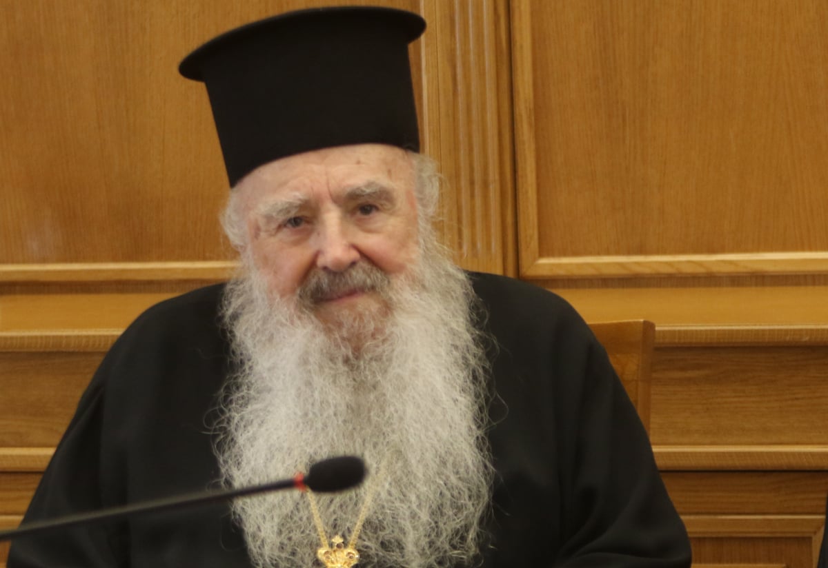 Μηθύμνη: Αποδεκτή ομόφωνα η παραίτηση του μητροπολίτη Χρυσόστομου