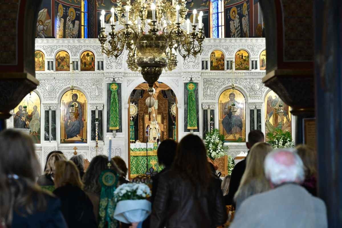 Μνημόσυνο Μαζωνάκη
