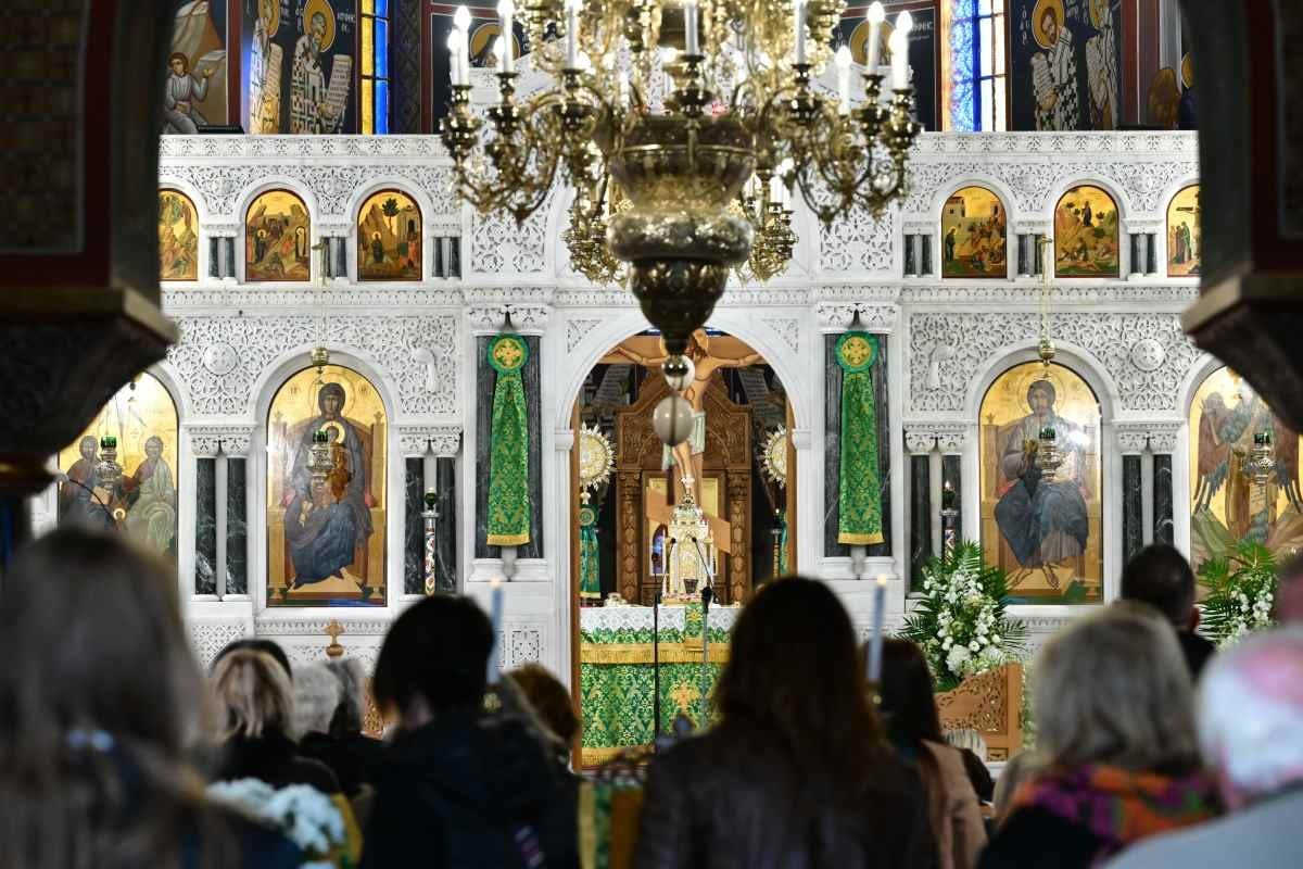 Μνημόσυνο Μαζωνάκη