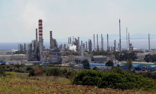 Motor Oil: Η ανακοίνωση της ΕΛΑΣ για τη φονική έκρηξη – Συνελήφθη ο 59χρονος υπεύθυνος επίβλεψης