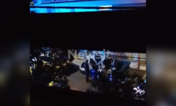 Νέα Ιωνία: Η οδηγός ταξί περιγράφει την επίθεση του 35χρονου – «Με δάγκωνε, άκουσα ένα “κρατς” και κόπηκε το αυτί μου»