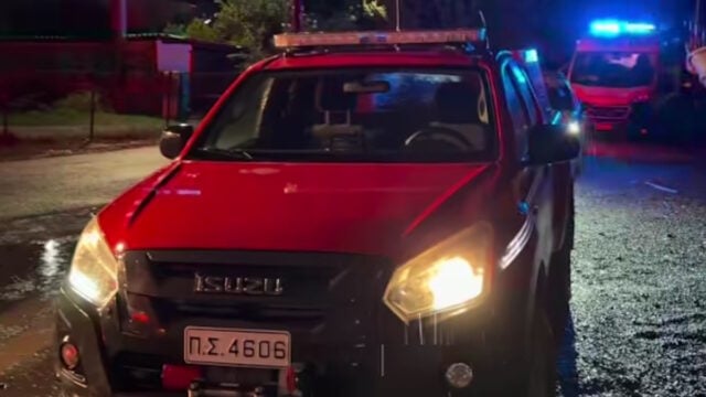 Νέα Πέραμος: Φωτιά ξέσπασε σε φανοποιείο – 59χρονος ανασύρθηκε χωρίς τις αισθήσεις του