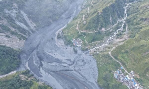 Νεπάλ: Πάνω από 100 ξένοι πεζοπόροι εγκλωβίστηκαν στις νέες πλημμύρες