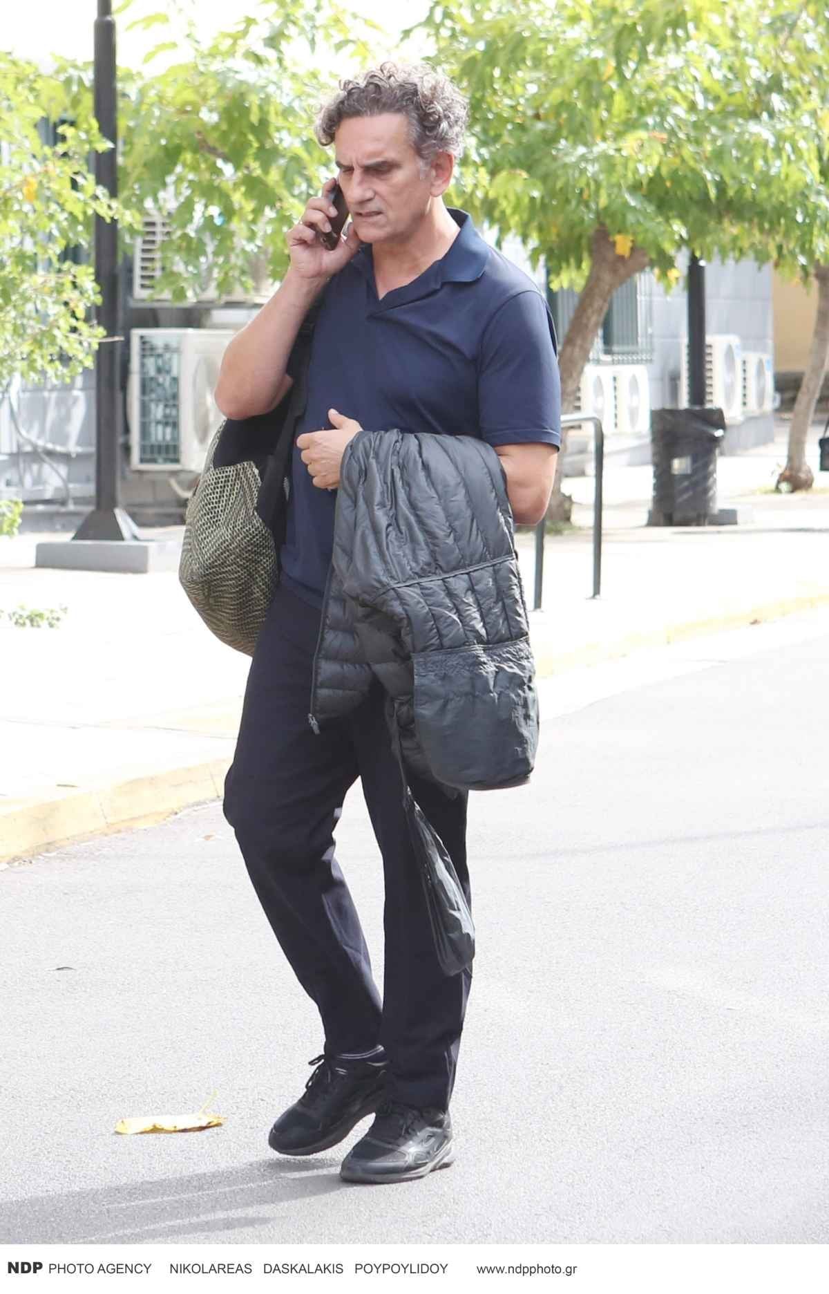 Νίκος Ψαρράς