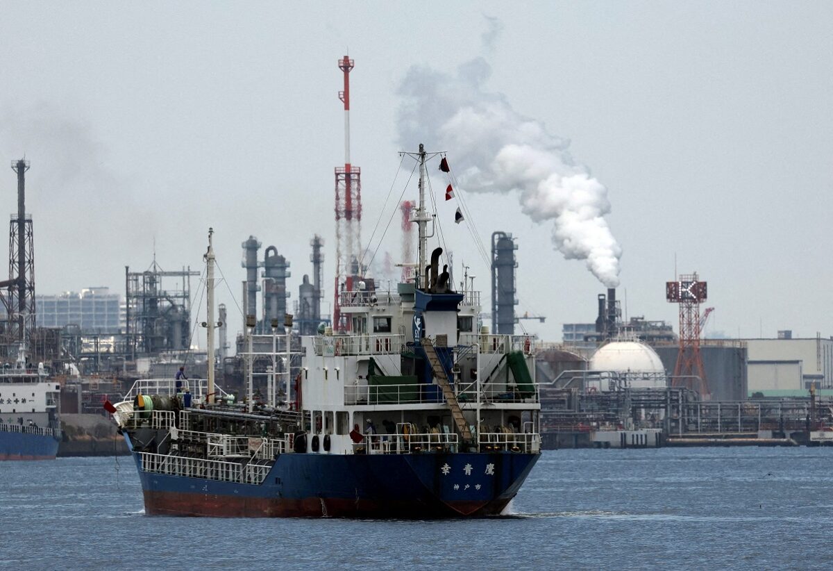 Brent κάτω από τα 105 δολάρια και φυσικό αέριο στα 87 ευρώ – Πτώση στις τιμές λόγω κατοχύρωσης κερδών