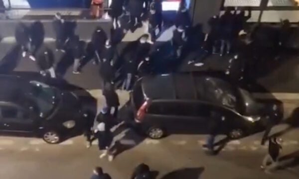 Οπαδοί της Μαρσέιγ εισέβαλαν σε ξενοδοχεία της Μασσαλίας αναζητώντας φίλους του Ολυμπιακού