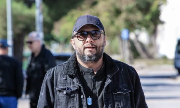 Δίκη για τα Τέμπη: Με φορείο έφυγε ο Πάνος Ρούτσι