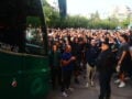 Παναθηναϊκός: Οι οπαδοί αποθέωσαν την ομάδα στο ξενοδοχείο πριν από το ντέρμπι με τον Ολυμπιακό