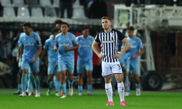 ΠΑΟΚ – Καλαμάτα 1-3: Η «μαύρη θύελλα» πέρασε νικηφόρα από την Τούμπα