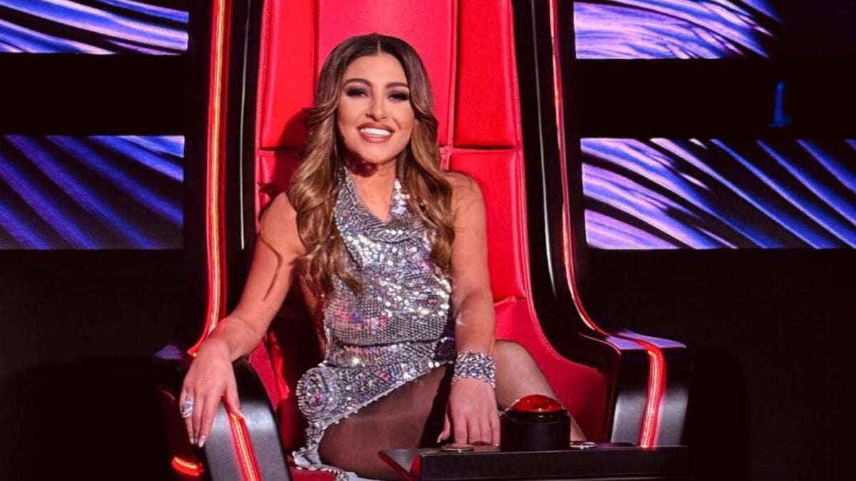 The Voice: Η Παπαρίζου συγκινήθηκε για τον Μαζωνάκη – «Δεν έκρυβε τα σκοτάδια του» (Δείτε βίντεο) 1 The Voice: Η Παπαρίζου συγκινήθηκε για τον Μαζωνάκη – «Δεν έκρυβε τα σκοτάδια του» (Δείτε βίντεο)