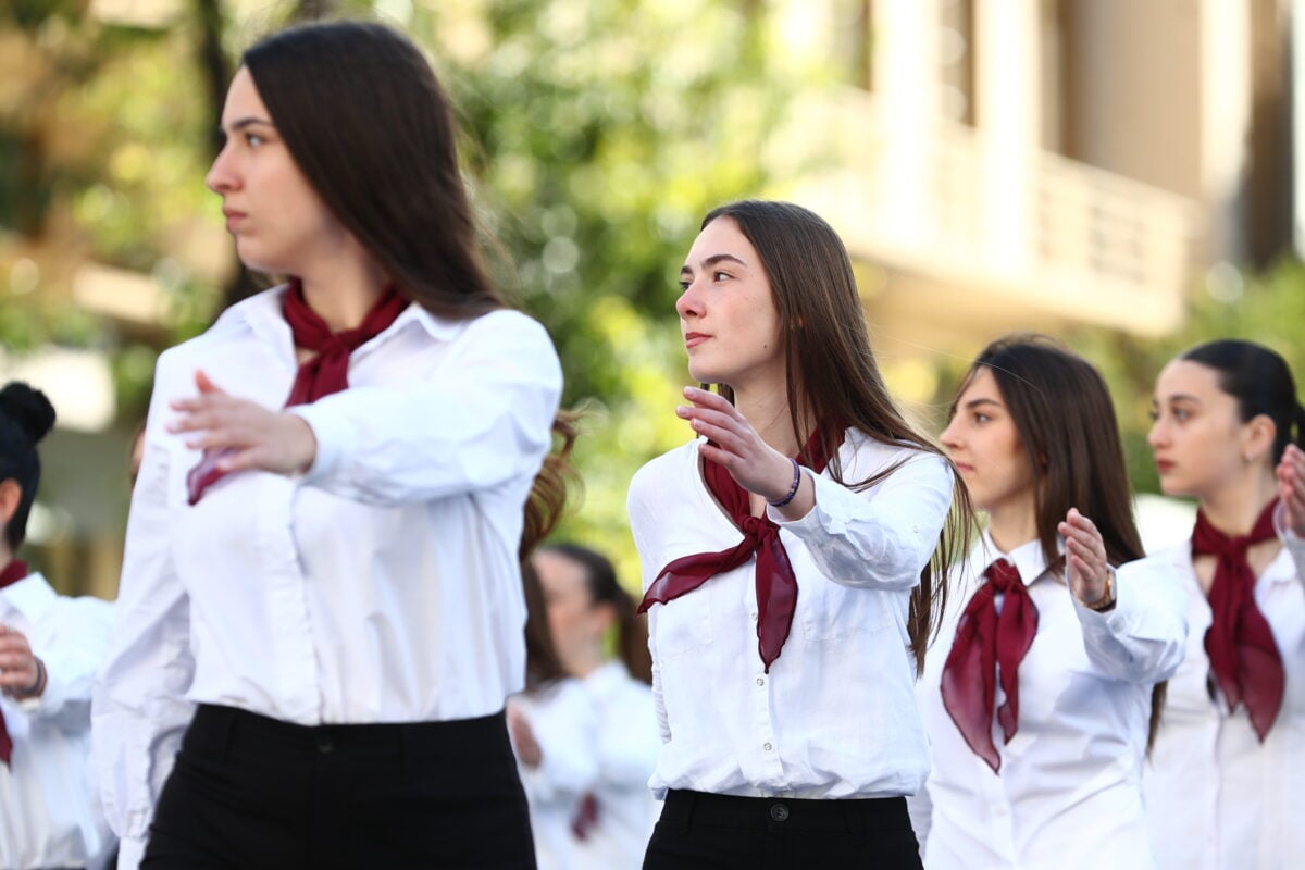 Θεσσαλονίκη: Με παλμό και περηφάνεια η μαθητική παρέλαση για την επέτειο του «ΟΧΙ» της 28ης Οκτωβρίου 21 Θεσσαλονίκη: Με παλμό και περηφάνεια η μαθητική παρέλαση για την επέτειο του «ΟΧΙ» της 28ης Οκτωβρίου