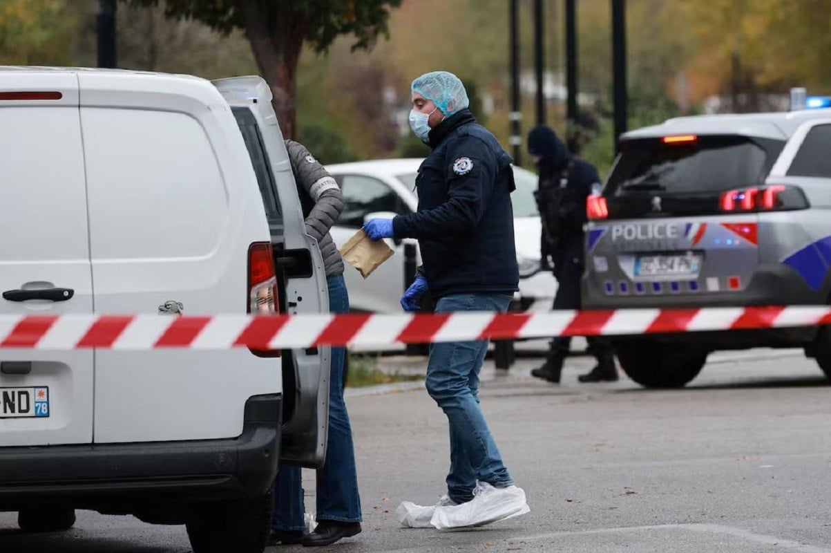 Παρίσι: Το σπίτι του 39χρονου φέρεται παγιδευμένο με φιάλες αερίου – Η 12χρονη δέχθηκε οκτώ σφαίρες