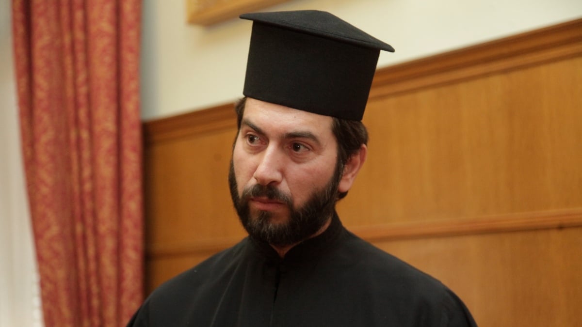 Πατέρας Αντώνιος: Από τη βράβευση της «Κιβωτού του Κόσμου» στις καταδίκες και την ομόφωνη αθώωση στα Ιωάννινα