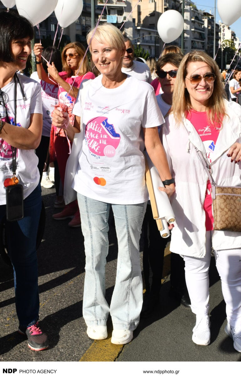 Νατάσα Παζαΐτη: Συμμετείχε στο Race for the Cure με τα δίδυμα παιδιά της, Αλίκη και Αλέξανδρο