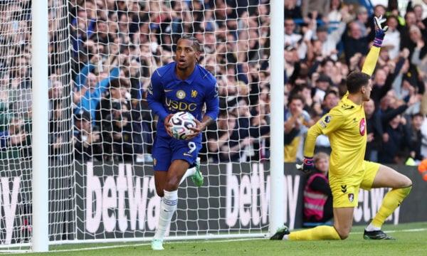 Premier League: Η Τσέλσι συνέτριψε την Μπόρνμουθ με 5-1, νίκησε εκτός έδρας η Μπράιτον του Μπάμπη Κωστούλα
