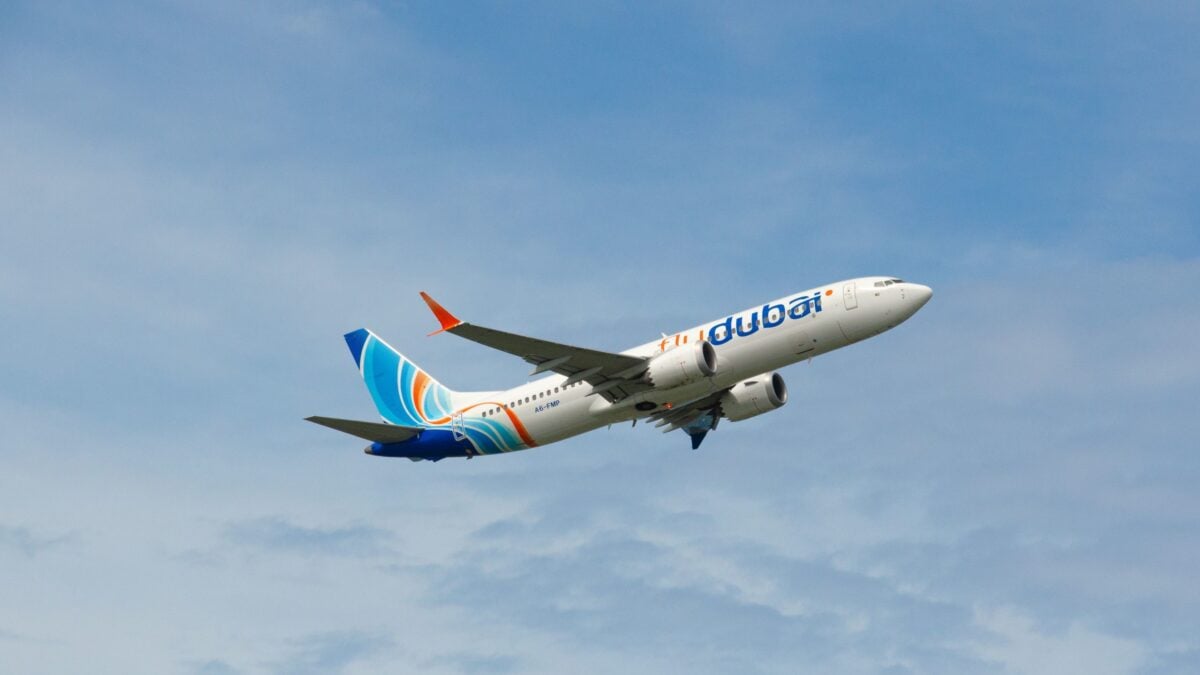 Flydubai: Γιος επιβάτιδας περιγράφει στον ΑΝΤ1 πώς «το αεροπλάνο άρχισε να πέφτει» μετά από θορύβους στο πιλοτήριο 1 Flydubai: Γιος επιβάτιδας περιγράφει στον ΑΝΤ1 πώς «το αεροπλάνο άρχισε να πέφτει» μετά από θορύβους στο πιλοτήριο
