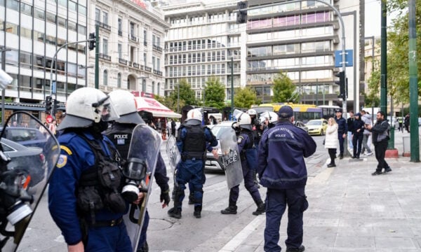 Πορεία στο κέντρο της Αθήνας: Τέσσερις προσαγωγές και μία σύλληψη