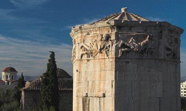 Πύργος των Ανέμων: Πώς έδειχνε την ώρα και τι σημαίνουν οι οκτώ μορφές του