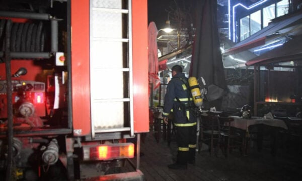 Αρτέμιδα: Φωτιά σε σπίτι με εκρήξεις και κατάρρευση της σοφίτας