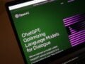 ΗΠΑ: Οκτώ πολιτείες προσφεύγουν κατά της OpenAI για το ChatGPT – «Ενθαρρύνει επικίνδυνες συμπεριφορές και χειραγωγεί νέους»