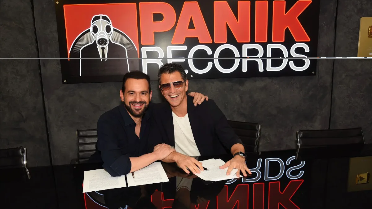 Σάκης Ρουβάς: Η Panik Records διοργάνωσε party-έκπληξη για τα γενέθλιά του – Φωτογραφίες