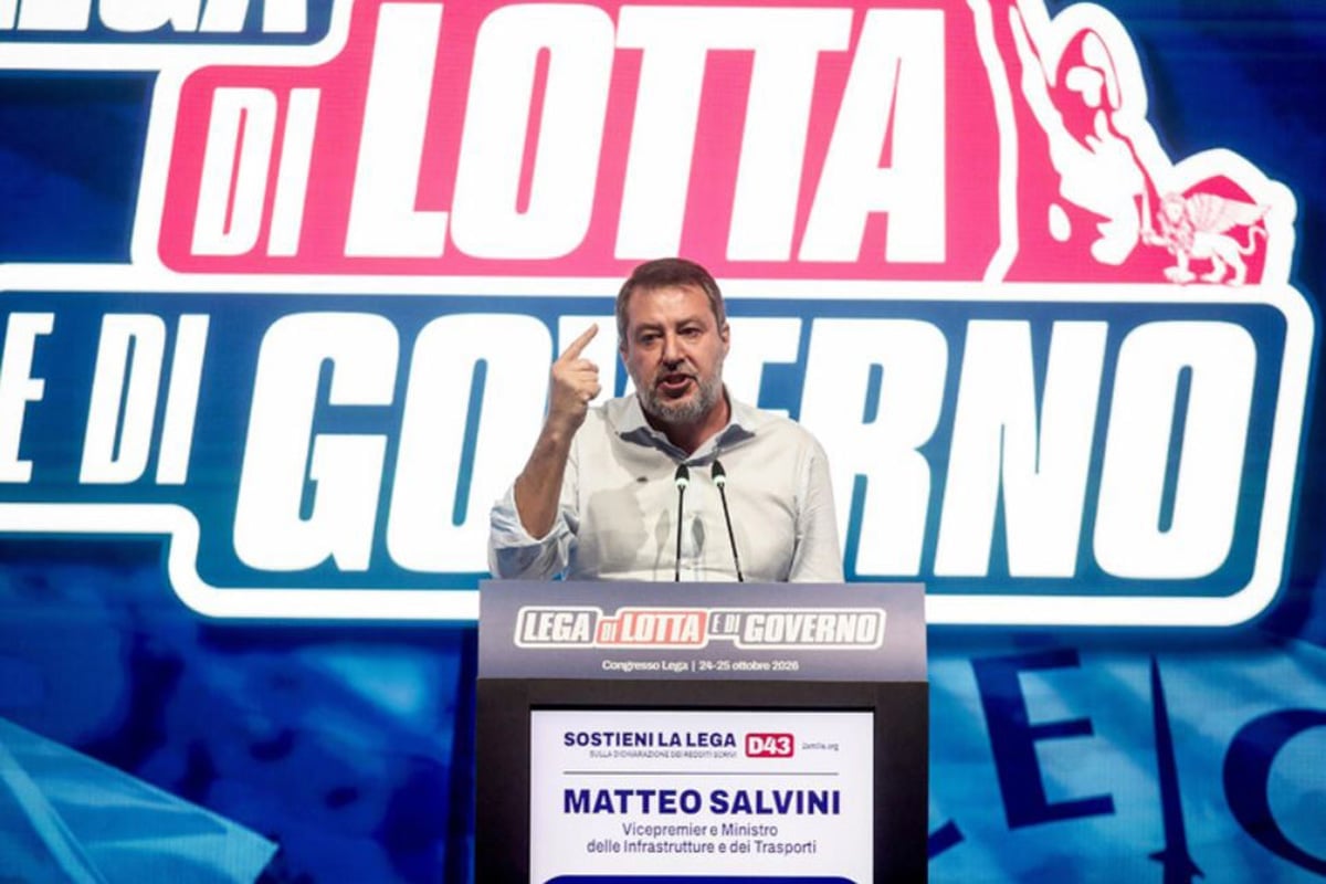 Ματέο Σαλβίνι: Προανήγγειλε διακοπή της αποστολής όπλων στην Ουκρανία – Επανεξελέγη γραμματέας της Λέγκα στην Ιταλία