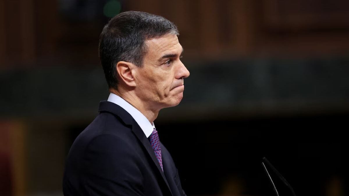 Πέδρο Σάντσεθ: Αποφασίζει σήμερα για το μέλλον της κυβέρνησής του – Η Ισπανία σε τροχιά πρόωρων εκλογών 1 Πέδρο Σάντσεθ: Αποφασίζει σήμερα για το μέλλον της κυβέρνησής του – Η Ισπανία σε τροχιά πρόωρων εκλογών