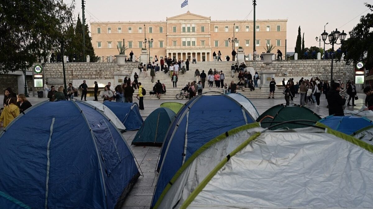 Αθήνα: Το πανεκπαιδευτικό συλλαλητήριο επηρεάζει το κέντρο – Ποιοι απεργούν και πώς θα κινηθούν τα ΜΜΜ 5 Αθήνα: Το πανεκπαιδευτικό συλλαλητήριο επηρεάζει το κέντρο – Ποιοι απεργούν και πώς θα κινηθούν τα ΜΜΜ