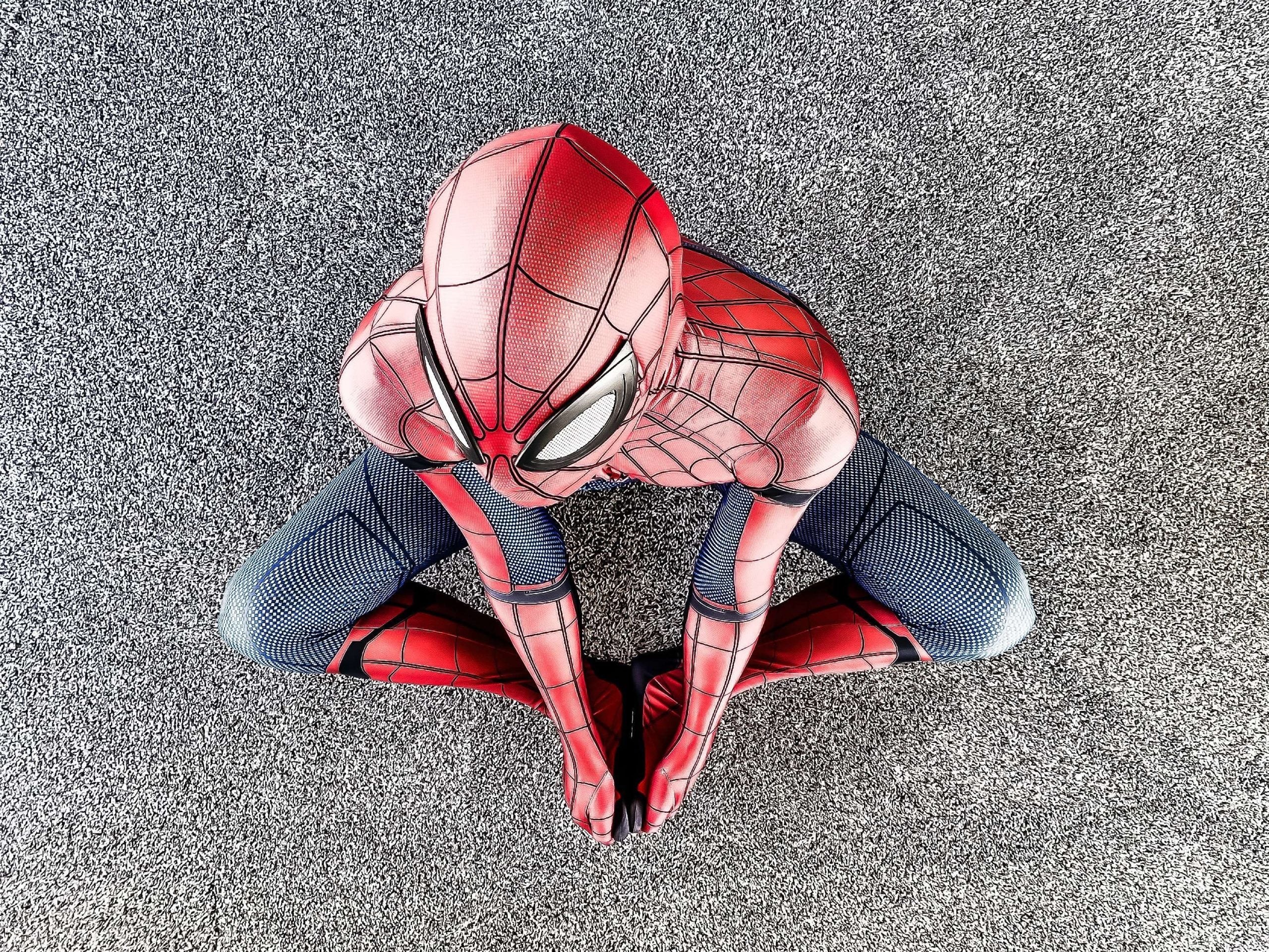 Νέα Υόρκη: Εκατοντάδες θαυμαστές του Spider-Man επιχειρούν παγκόσμιο ρεκόρ στο New York Comic Con, vid