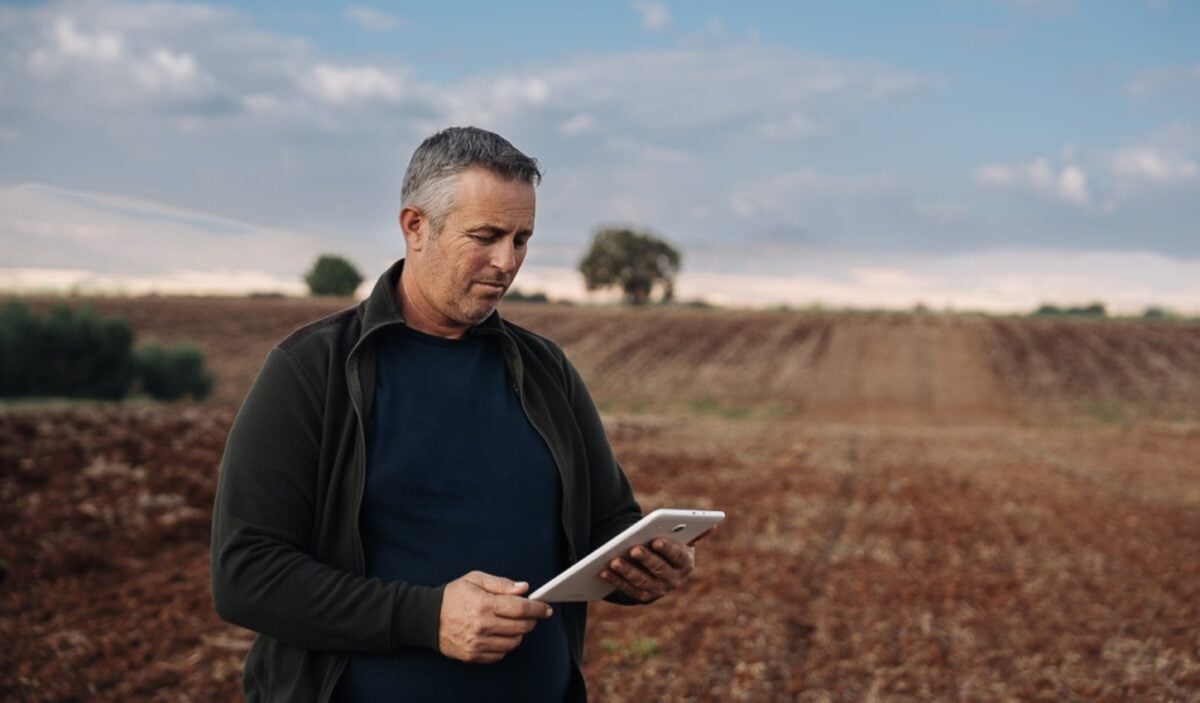 Έξυπνη Σπορά: Το ελληνικό κριθάρι περνά στην εποχή της τεχνολογίας