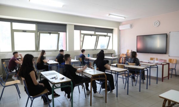 Ελλάδα: «Πτυχίο αγγλικών κατ’ οίκον σε τρεις μέρες με 1500 ευρώ» – Παρέμβαση της ALTE για τα πιστοποιητικά γλωσσομάθειας