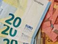 Συνταξιούχοι: Τρεις πληρωμές έως το τέλος Νοεμβρίου 2026 – Ποιους αφορά η ενίσχυση των 400 ευρώ