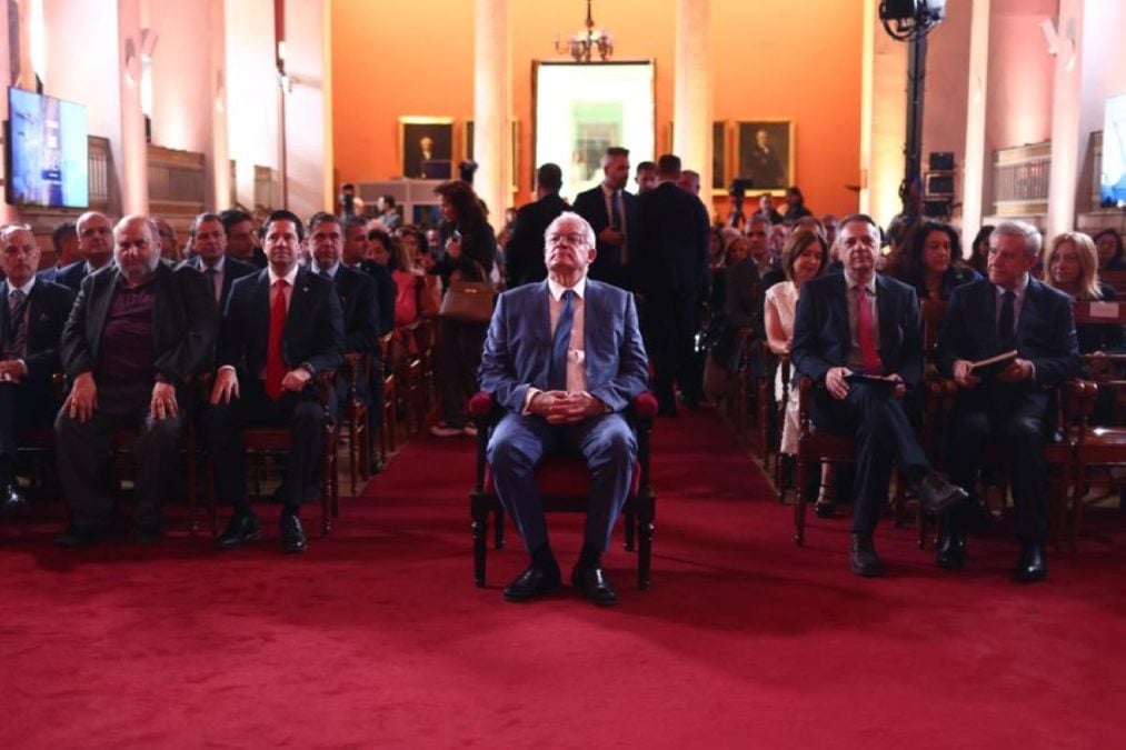 Τασούλας: Να αφήσουμε στις επόμενες γενιές μια Αθήνα πιο όμορφη, σύγχρονη, ανθεκτική και δυναμική 9 Τασούλας: Να αφήσουμε στις επόμενες γενιές μια Αθήνα πιο όμορφη, σύγχρονη, ανθεκτική και δυναμική