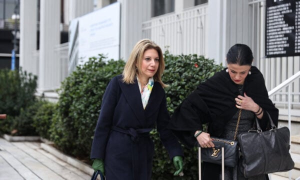 Μαρία Καρυστιανού: Απορρίφθηκε το αίτημά της να καταθέσει στεφάνι για την 28η Οκτωβρίου – «Άρνηση της ντροπής»