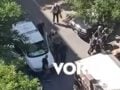 Θεσσαλονίκη: Άγρια συμπλοκή στη μέση του δρόμου – Άνοιξε την πόρτα του βαν και επιχείρησε να βγάλει έξω τον οδηγό