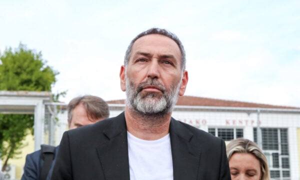 Δίκη για τα Τέμπη: «Περιμένω από το δικαστήριο να σταθεί στο ύψος του», είπε ο πατέρας του Άγγελου Τηλκερίδη
