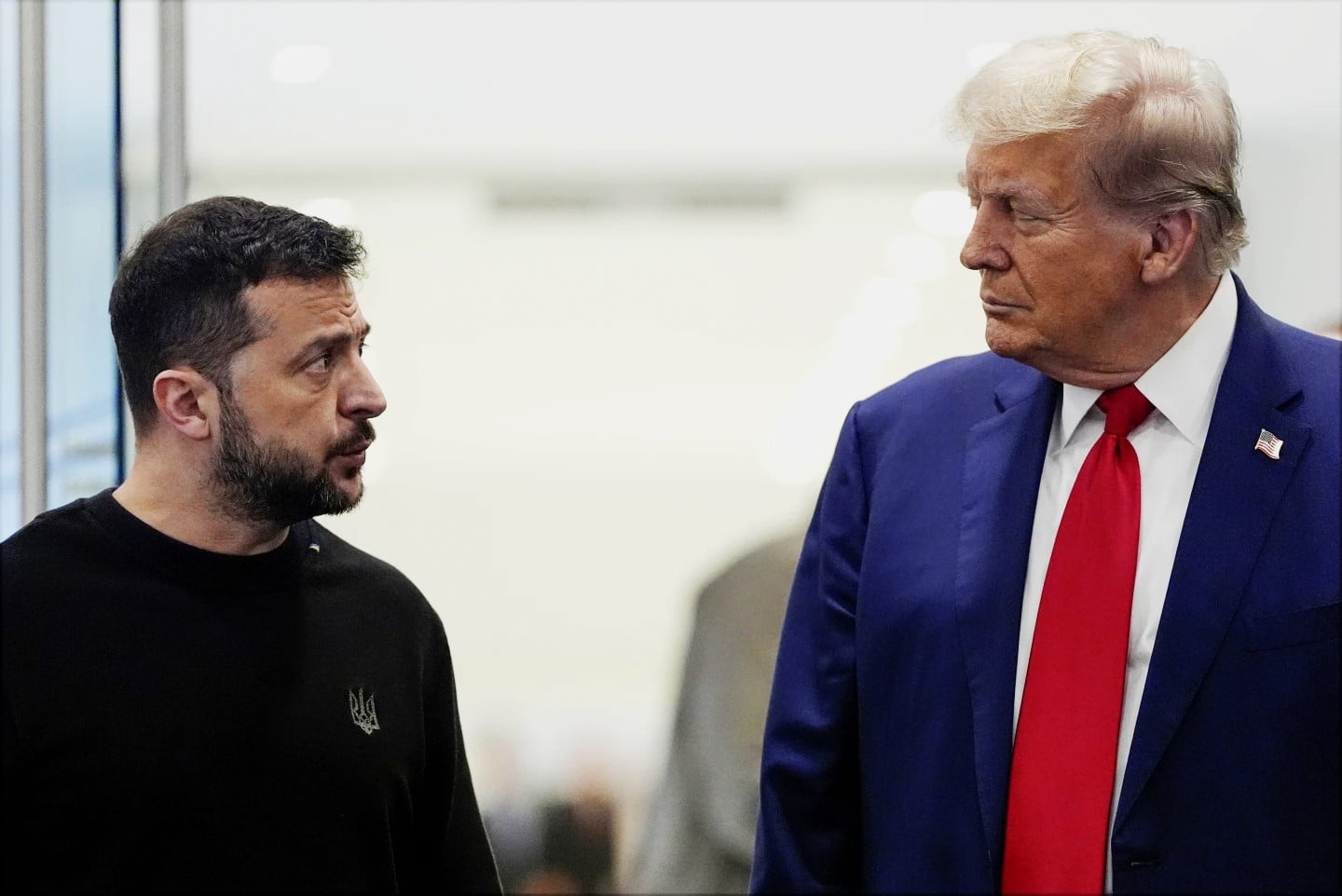 Ουκρανία: Αβεβαιότητα για την «ενεργειακή εκεχειρία» Τραμπ και κλιμάκωση της κόντρας με Ζελένσκι – Οργή στο Κίεβο για την «παγίδα» στη Φλόριντα