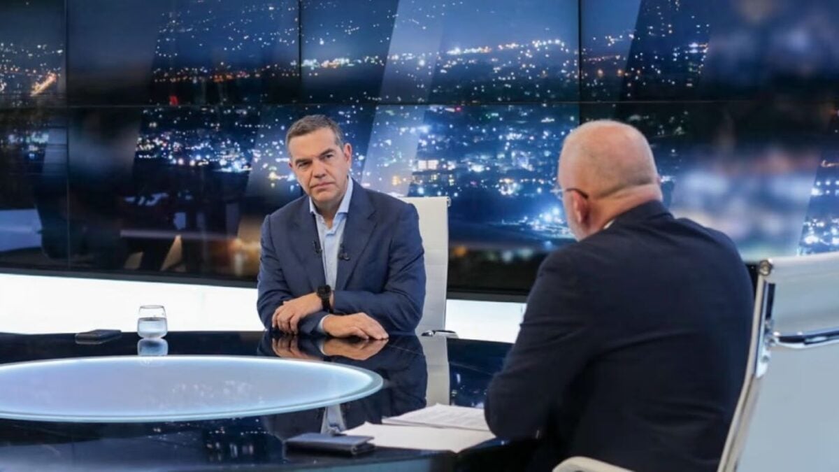 Τσίπρας: «Ανταγωνιστές, όχι αντίπαλοι» με το ΠΑΣΟΚ – Απορρίπτει συγκυβέρνηση με τη ΝΔ – ΒΙΝΤΕΟ 1 Τσίπρας: «Ανταγωνιστές, όχι αντίπαλοι» με το ΠΑΣΟΚ – Απορρίπτει συγκυβέρνηση με τη ΝΔ – ΒΙΝΤΕΟ