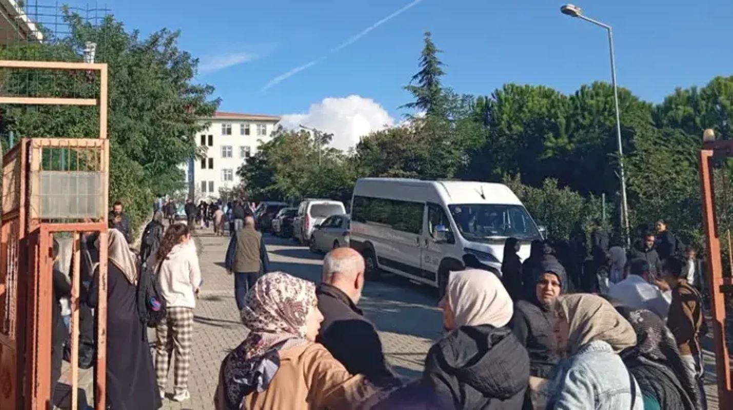Κωνσταντινούπολη: Στους 8 οι τραυματίες από επίθεση με μαχαίρι σε σχολείο – Υπό κράτηση ο δράστης